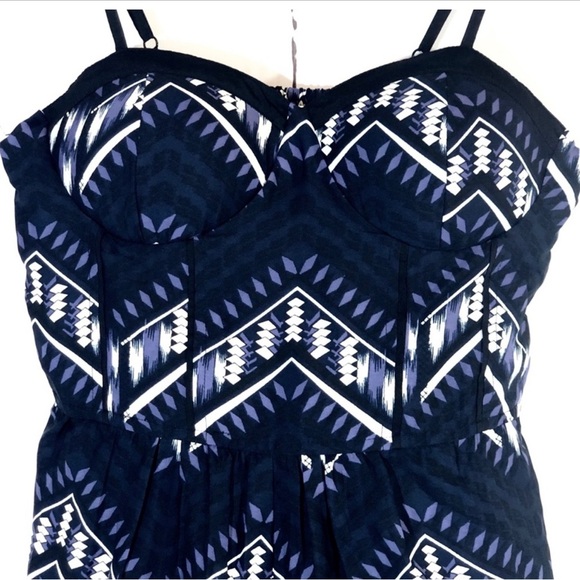 Band Of Gypsies Shorts Romper size Small - Picture 2 of 7